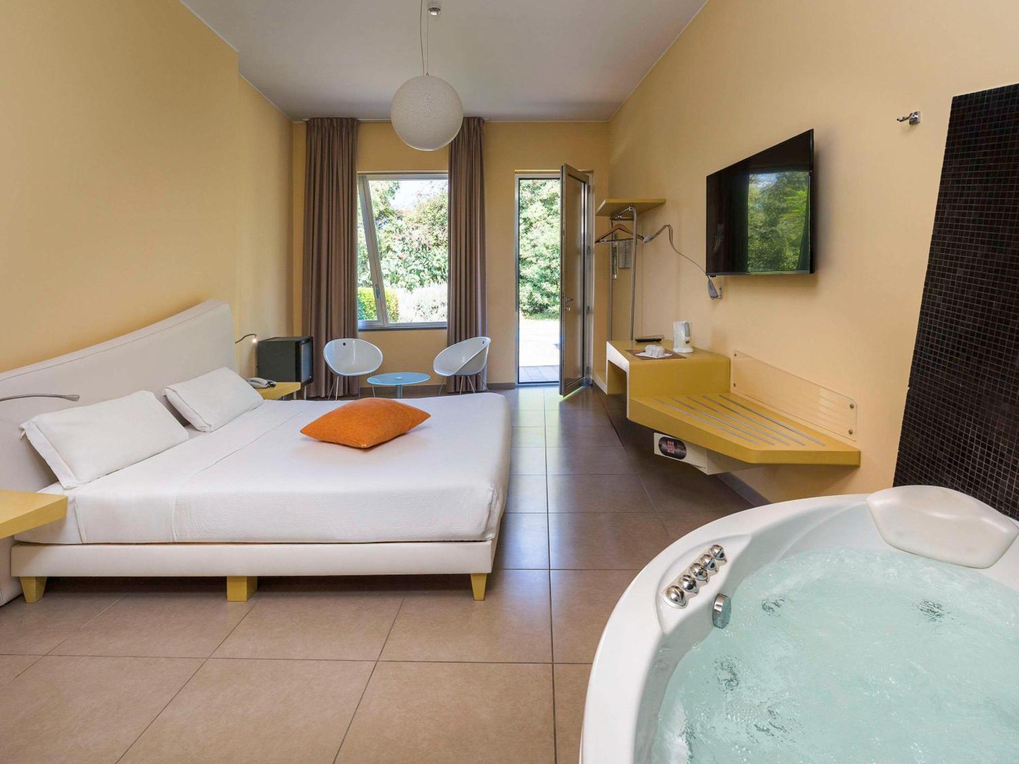 Ibis Styles Catania Hotel
