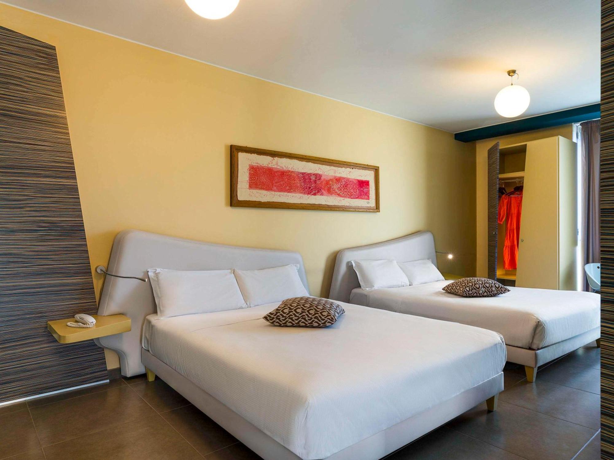 Ibis Styles Catania Hotel 4*