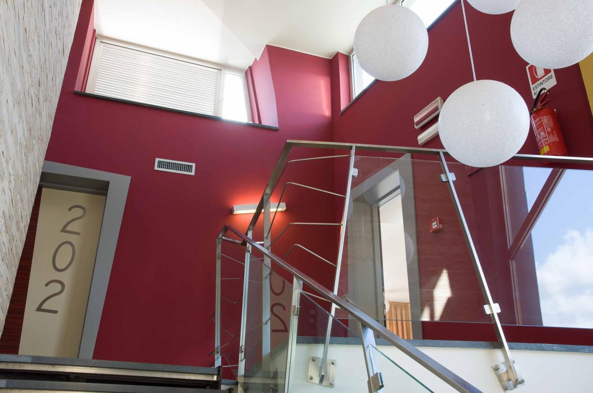 Hotel Ibis Styles Catania 4*
