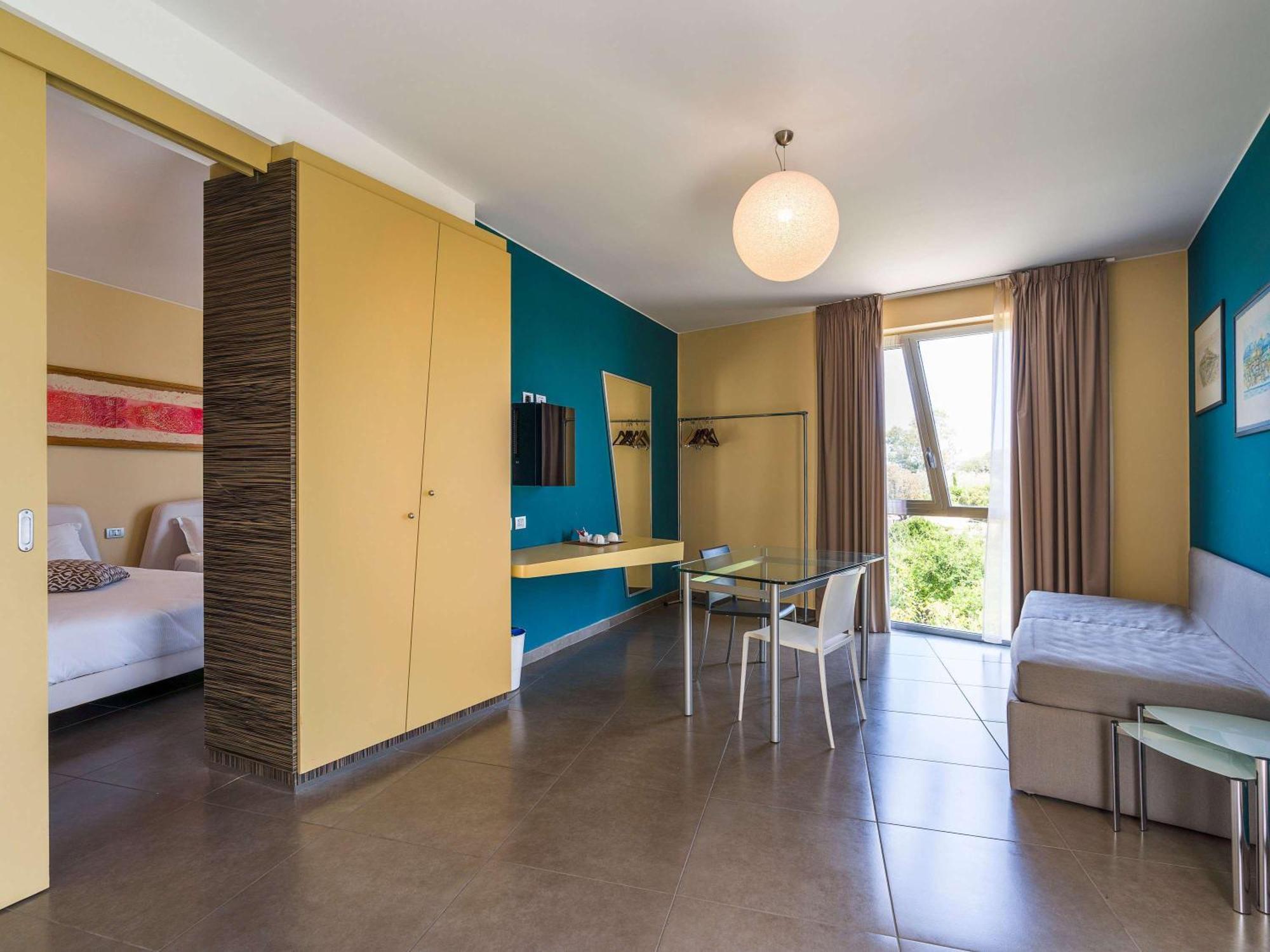 Ibis Styles Catania 4*