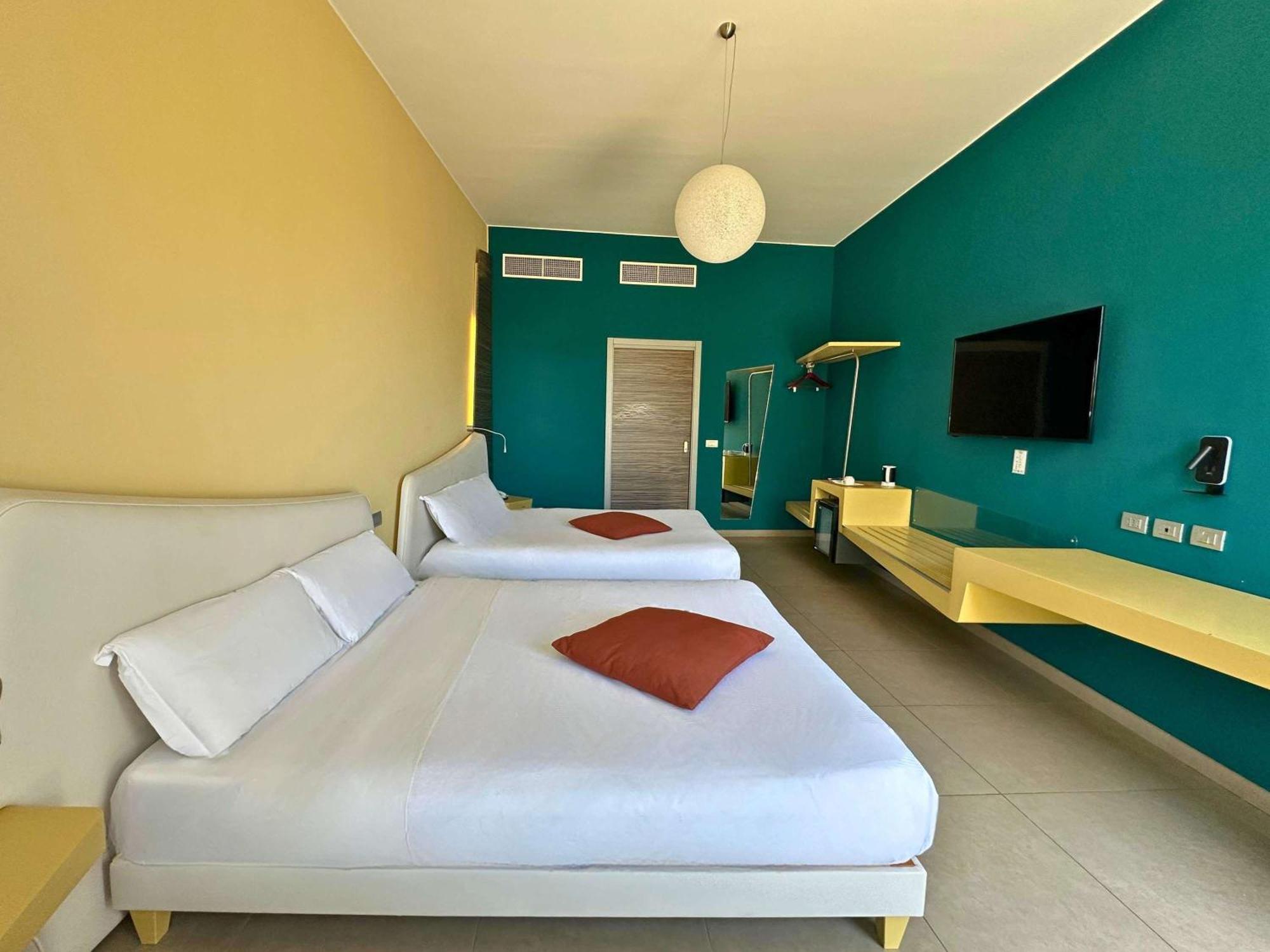 Ibis Styles Catania 4*